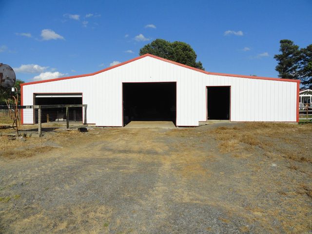 18 Hwy 124, Damascus, AR 72039