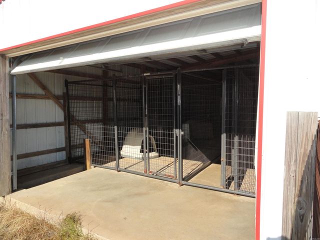 18 Hwy 124, Damascus, AR 72039