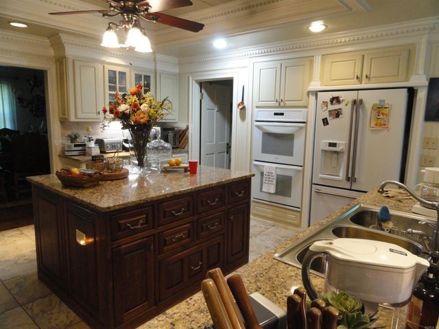 18 Hwy 124, Damascus, AR 72039