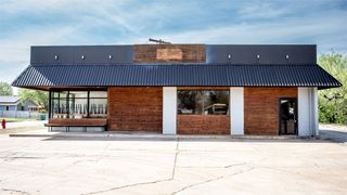 610 W Main Highway, Olney, TX 76374