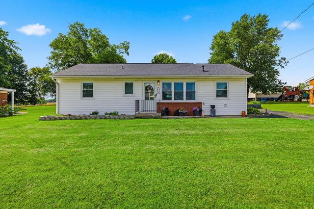 334 Pleasant Hill Drive, Harrodsburg, KY 40330