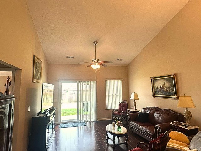 167 Speedwell Ln, Lebanon, TN 37087