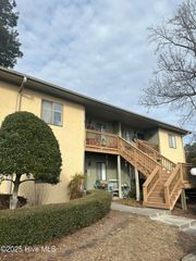 3621 Saint Johns Court B, Wilmington, NC 28403