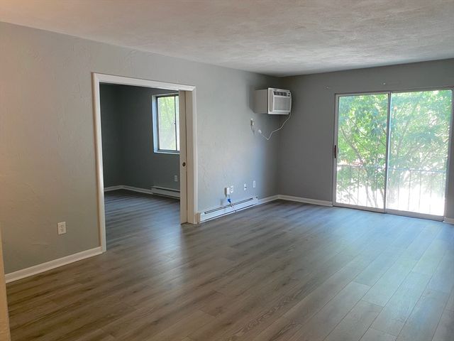 176 Swanson Rd 306, Boxborough, MA 01719
