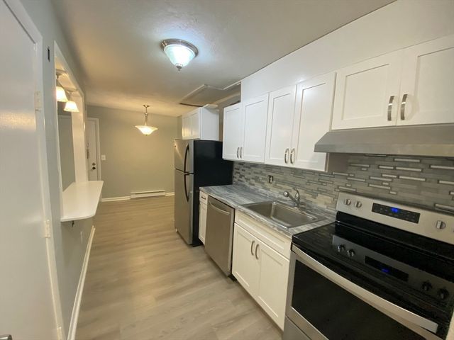 176 Swanson Rd 306, Boxborough, MA 01719