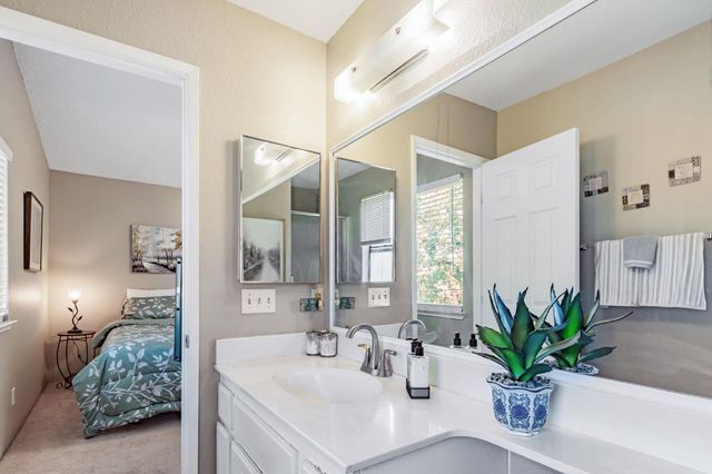 13017 Lincoln Way #88, Auburn, CA 95603