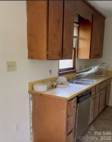 814 Desoto Avenue, Kannapolis, NC 28083