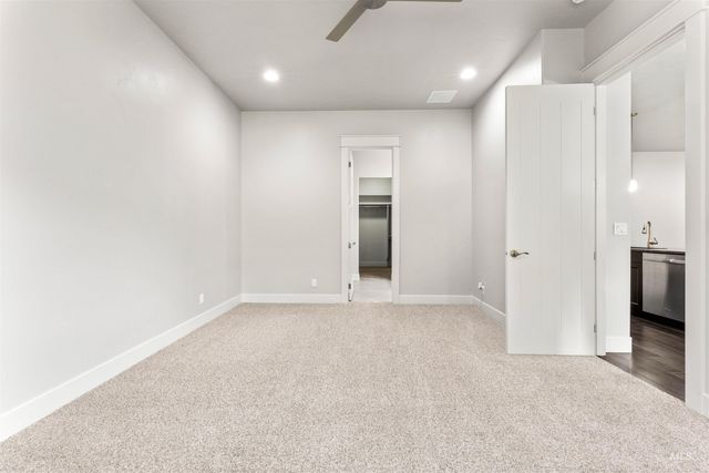 1037 E Radiant Ridge Dr., Meridian, ID 83642
