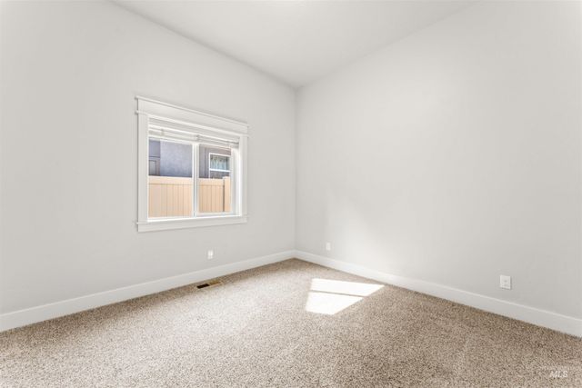 1037 E Radiant Ridge Dr., Meridian, ID 83642