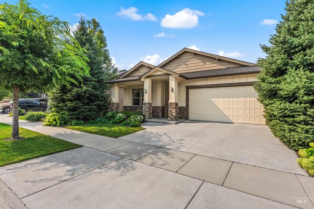 1037 E Radiant Ridge Dr., Meridian, ID 83642