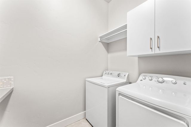 1037 E Radiant Ridge Dr., Meridian, ID 83642