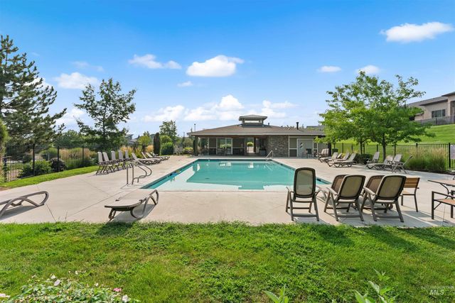 1037 E Radiant Ridge Dr., Meridian, ID 83642