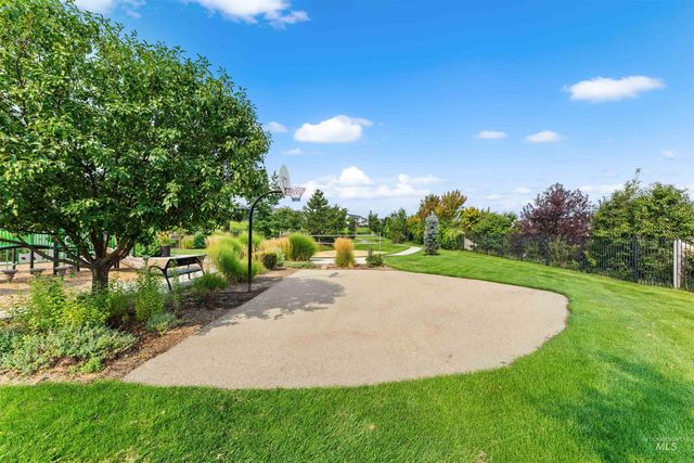 1037 E Radiant Ridge Dr., Meridian, ID 83642