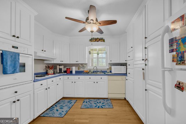 80 Riverbend Circle, Royston, GA 30662