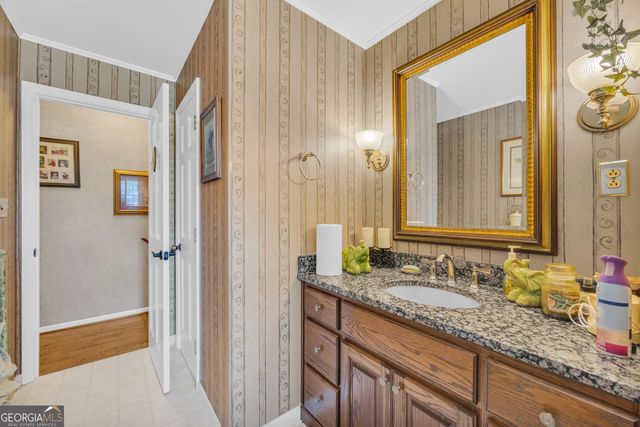 80 Riverbend Circle, Royston, GA 30662