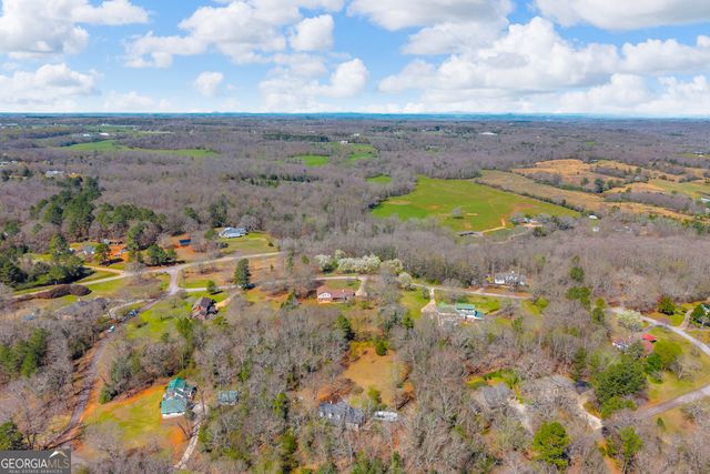 80 Riverbend Circle, Royston, GA 30662