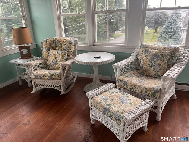 35 Nehantic Drive, East Lyme, CT 06333