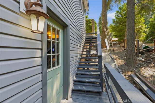 721 Ivy, Lake Arrowhead, CA 92352