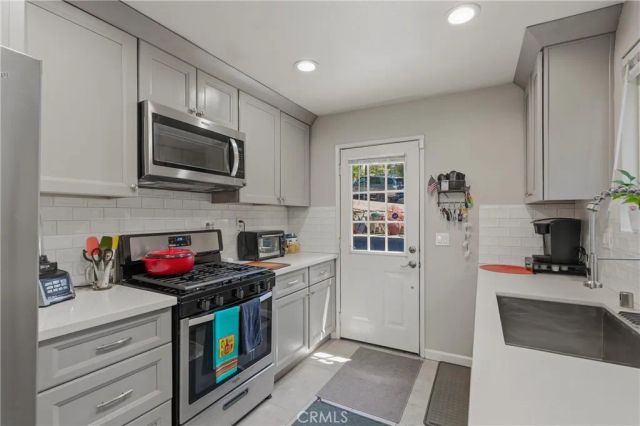 721 Ivy, Lake Arrowhead, CA 92352