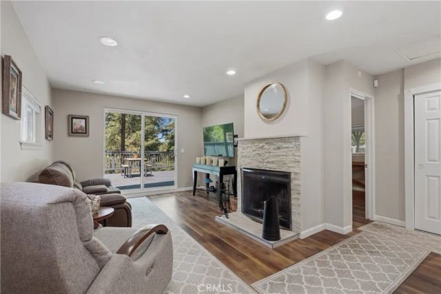 721 Ivy, Lake Arrowhead, CA 92352