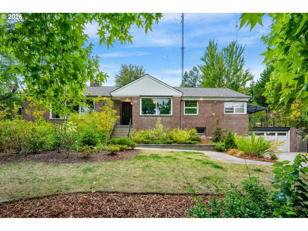 5615 Sw JEFFERSON St, Portland, OR 97221