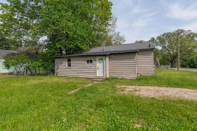 501 2nd Avenue, Dowagiac City, MI 49047