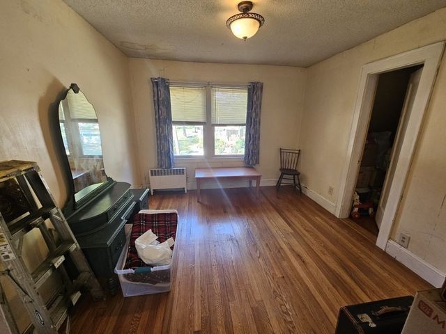 779 Dickinson, Springfield, MA 01108