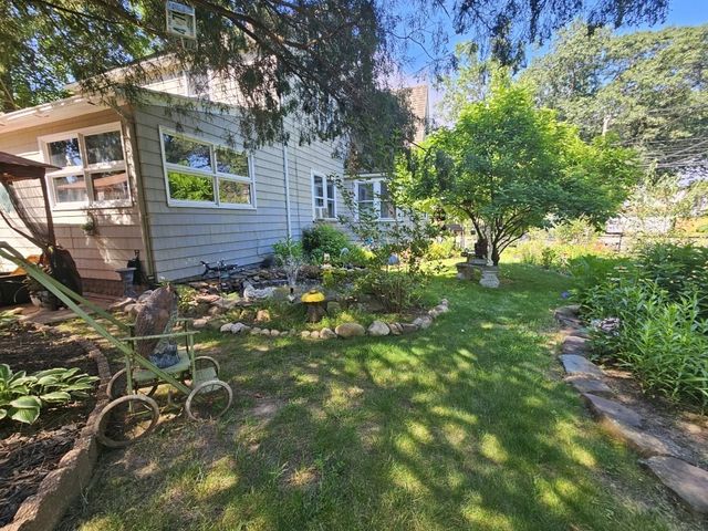 779 Dickinson, Springfield, MA 01108