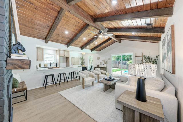 10303 Leaning Willow DR, Austin, TX 78758