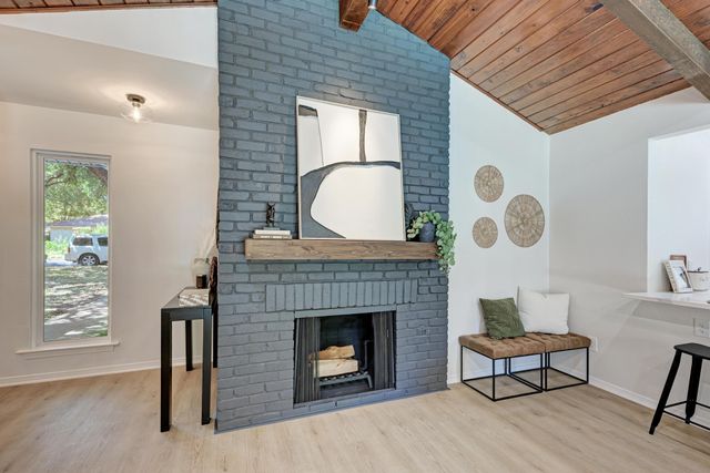 10303 Leaning Willow DR, Austin, TX 78758