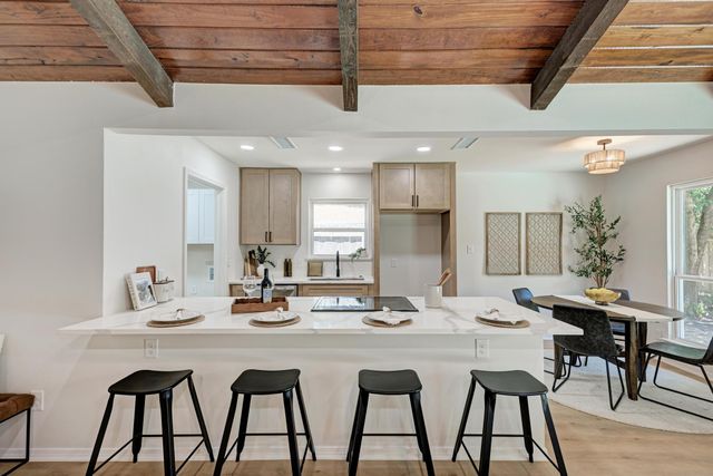 10303 Leaning Willow DR, Austin, TX 78758