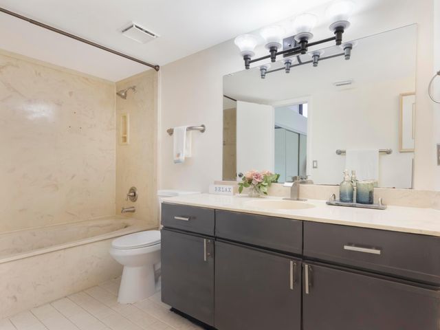 5933 Golden Eagle Circle, Palm Beach Gardens, FL 33418