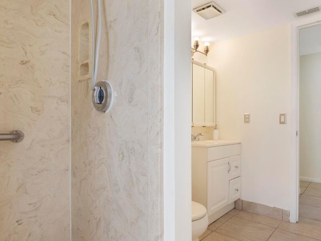 5933 Golden Eagle Circle, Palm Beach Gardens, FL 33418