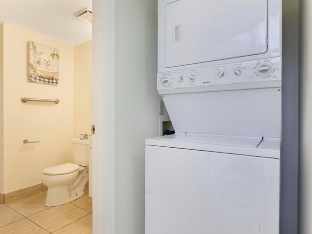 5933 Golden Eagle Circle, Palm Beach Gardens, FL 33418