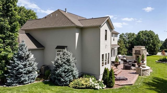 14748 Maple Street, Overland Park, KS 66223