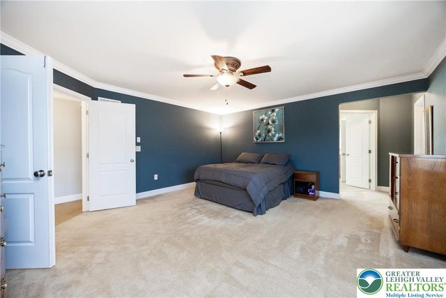 7266 Cedar Road, Lower Macungie Twp, PA 18062