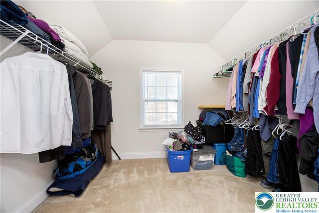 7266 Cedar Road, Lower Macungie Twp, PA 18062