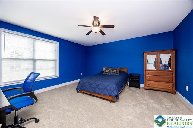 7266 Cedar Road, Lower Macungie Twp, PA 18062