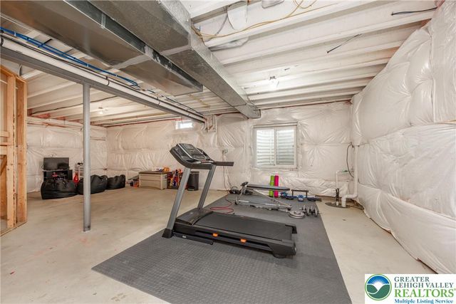 7266 Cedar Road, Lower Macungie Twp, PA 18062