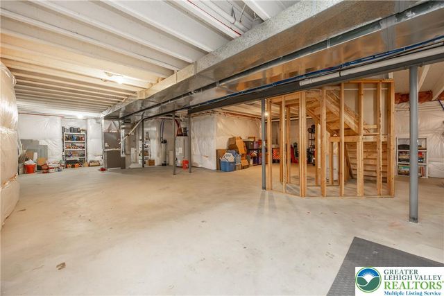 7266 Cedar Road, Lower Macungie Twp, PA 18062