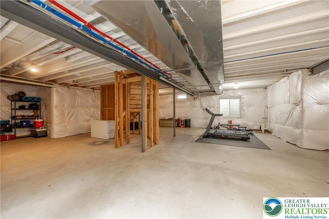 7266 Cedar Road, Lower Macungie Twp, PA 18062