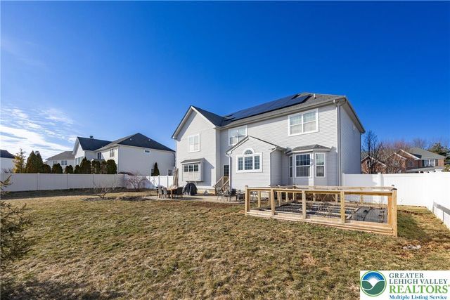 7266 Cedar Road, Lower Macungie Twp, PA 18062