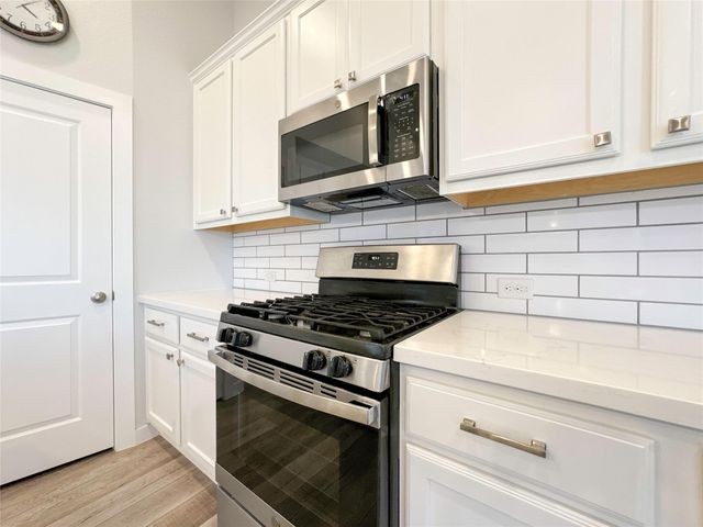 3205 Cornflower Coast Court, Texas City, TX 77568