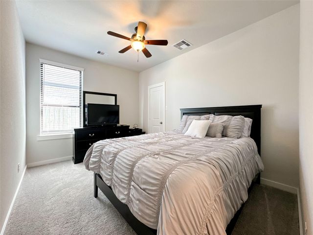 3205 Cornflower Coast Court, Texas City, TX 77568