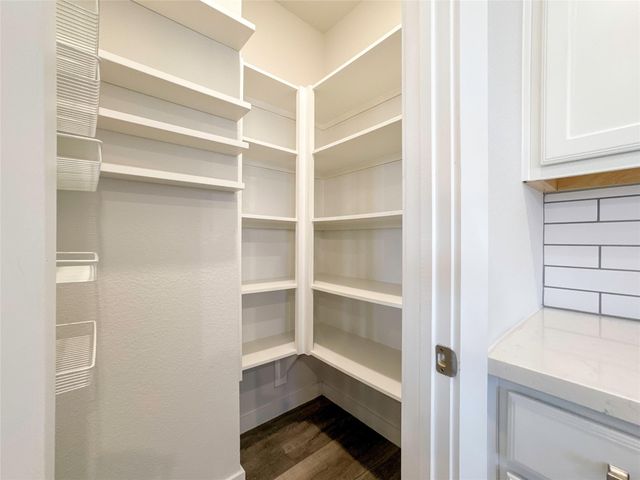 3205 Cornflower Coast Court, Texas City, TX 77568