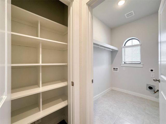 3205 Cornflower Coast Court, Texas City, TX 77568