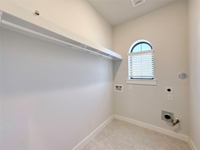 3205 Cornflower Coast Court, Texas City, TX 77568