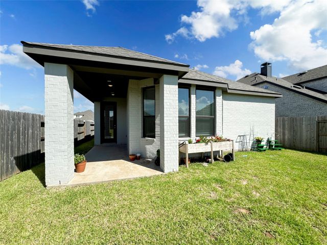 3205 Cornflower Coast Court, Texas City, TX 77568