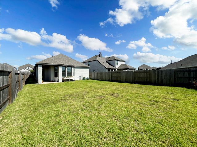 3205 Cornflower Coast Court, Texas City, TX 77568