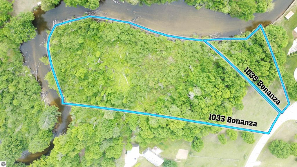 Image 1 of property listing at 1033 & 1035 Bonanza Lane, Weidman, MI 48893